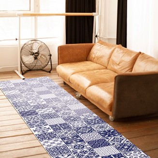 ambientazione soggiorno passatoia in vinile azulejos tile carpet