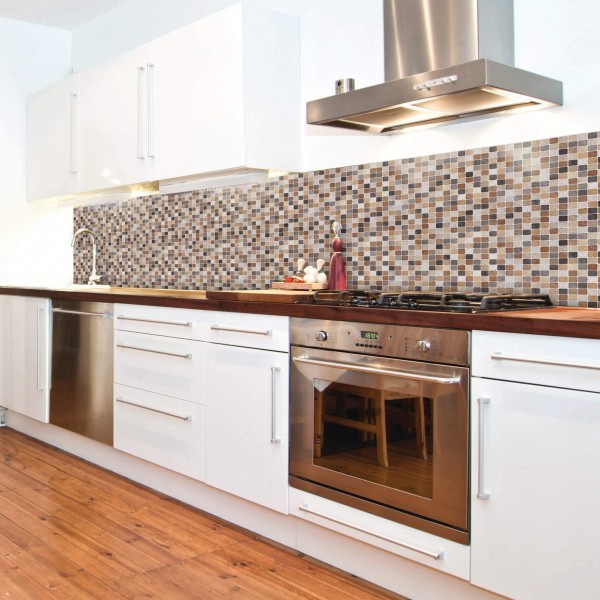 ambientazione cucina rivestimento adesivo brown mosaic