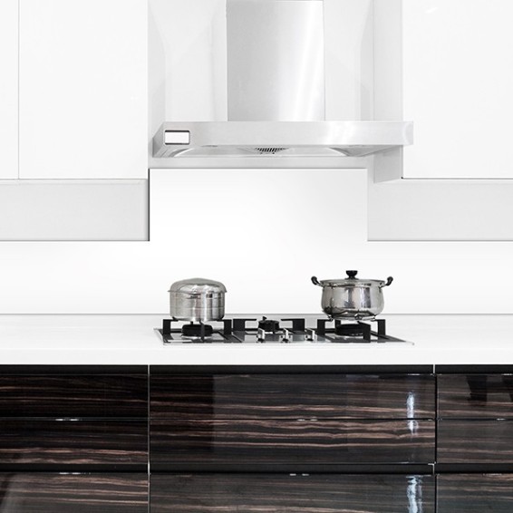 Paraschizzi in Alluminio Bianco 48x72 cm – Dekoidea