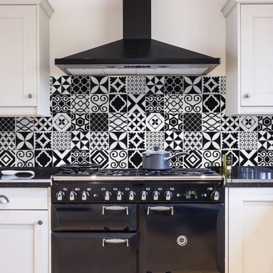 Ambientazione Praschizzi Adesivo Piastrelline Bianche e Nere