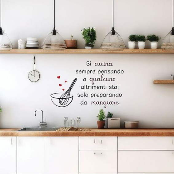 Adesivi in PVC Premium - Frase Adesiva - Pensando a Qualcuno